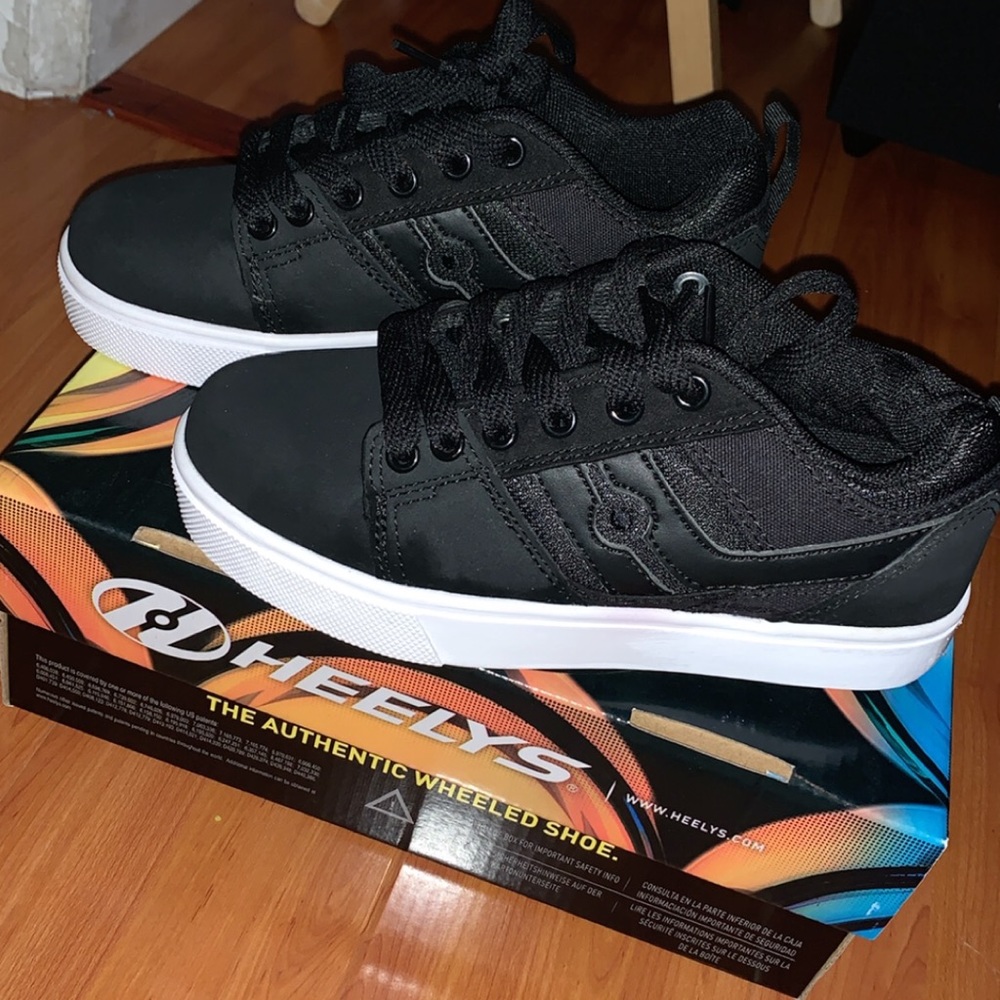Kids Heelys shoes